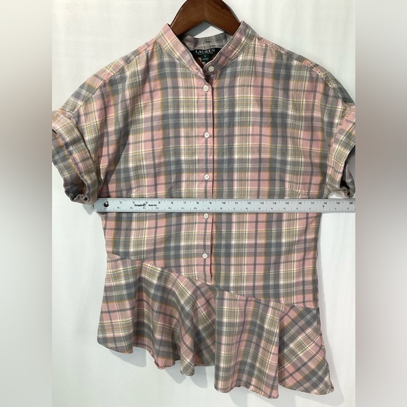 Lauren Ralph Lauren Woman’s Blouse Top Buttons Size M Asymmetrical Bottom - Picture 11 of 11